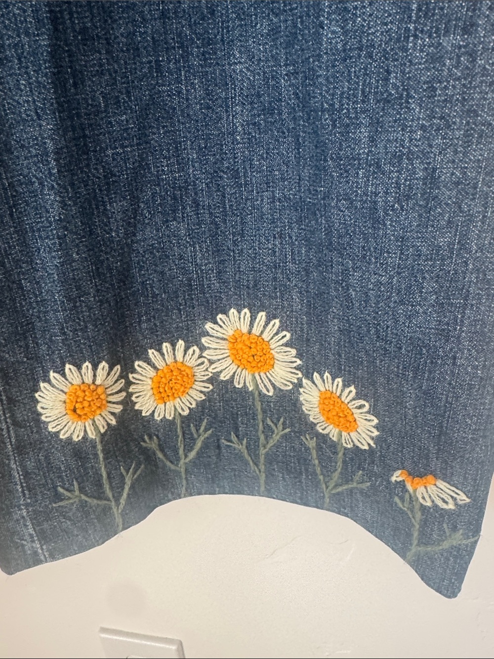 Embroidered Daisy Halogen Wide Leg Statement Jeans Sailor Button Denim Pants 10 - Picture 4 of 12